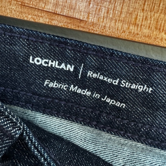 AG Lochlan Relaxed Straight Jeans in W33 L34 - Picture 5 of 8